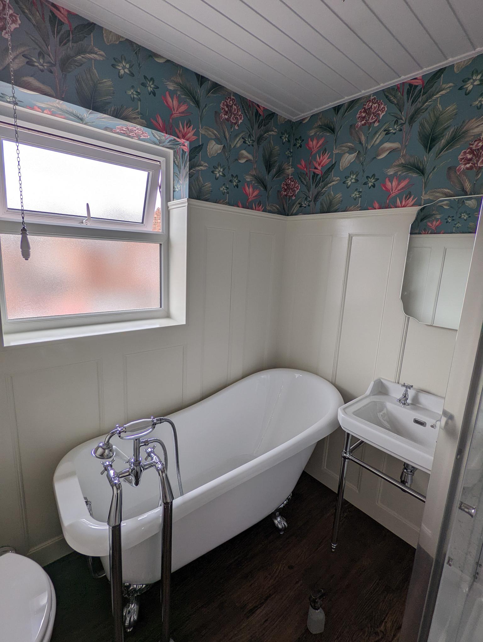 high bathroom panelling, traditional bathroom panelling