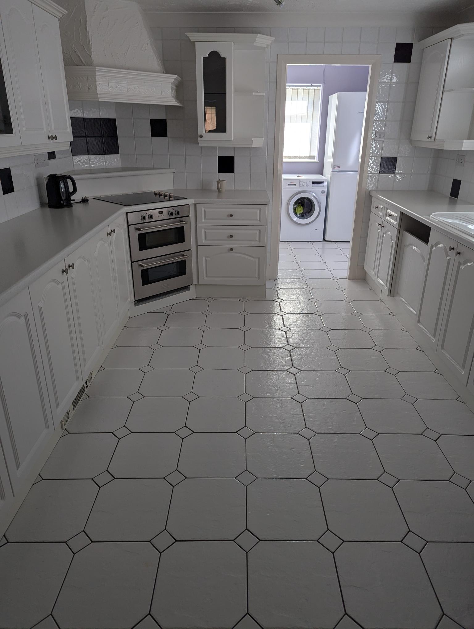 Darlington kitchen installation, LVT flooring, Wall removal, Kitchen design, Tiling