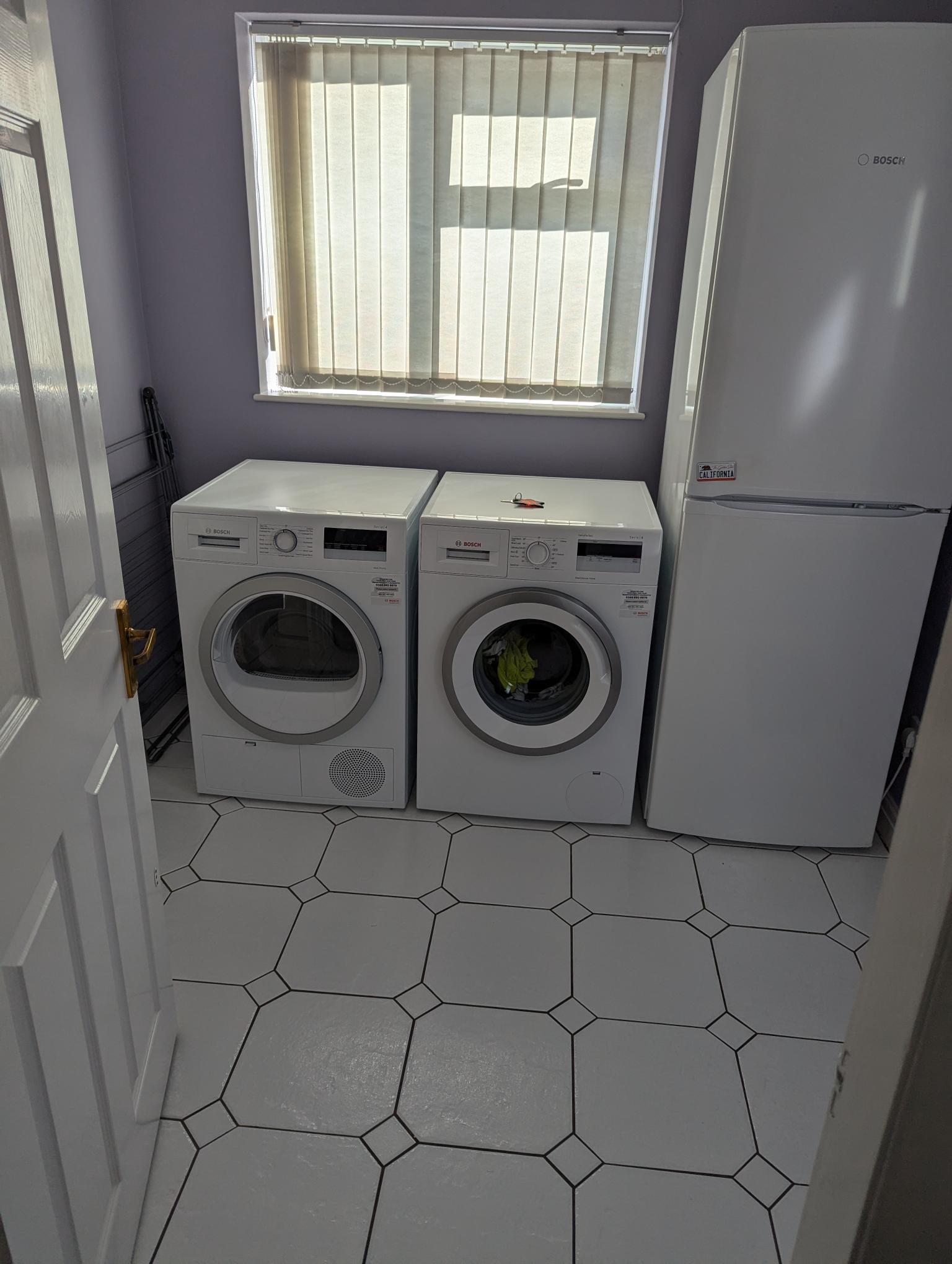Darlington kitchen installation, LVT flooring, Wall removal, Kitchen design, Tiling