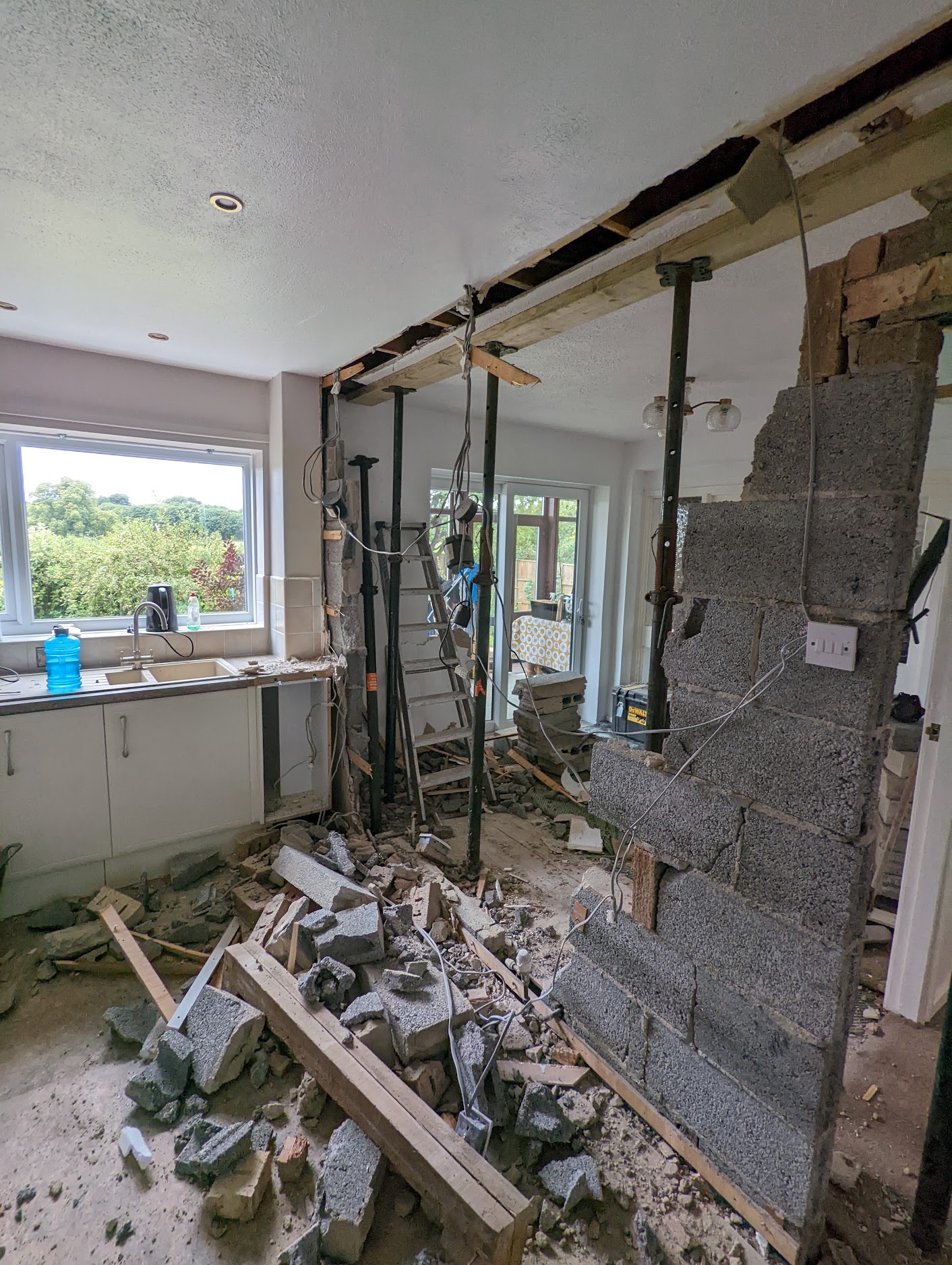 Oak worktop installation Sedgefield, breakfast bar, custom kitchen design Durham, supporting wall removal